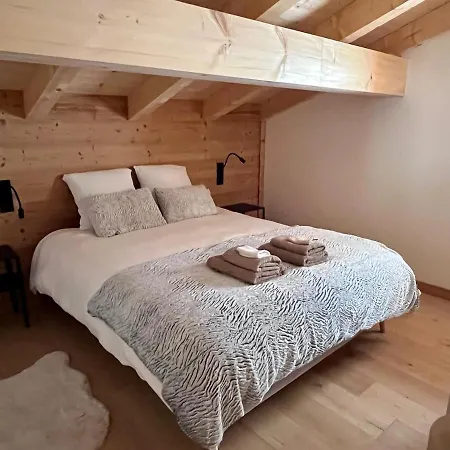 Charming New In Chalet *